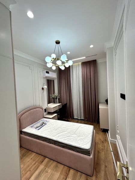 Srochna arendaga beriladi <br />
Oila<br />
Bollar<br />
Qiz