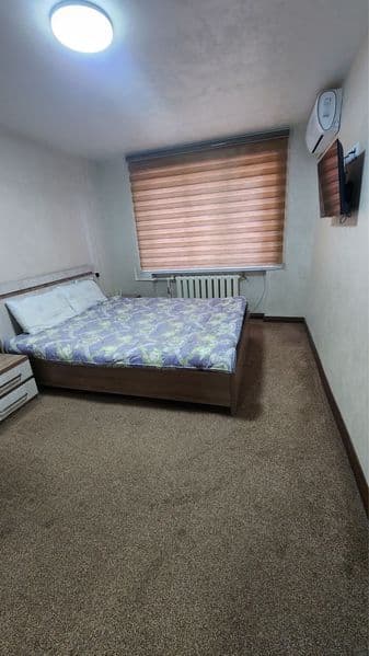 Чиланзар 4 квартал. Метро Мирзо Улугбек. <br />
1/1/4.<br />