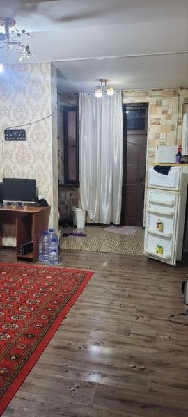 Mirzo ulugbek . Qorasuv 6 avayhon bozor oldida. 275 maktab b