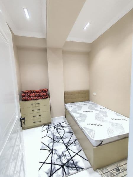 Yunusobod tumanida, Turkiston metrosi yaqinida zamonaviy va 