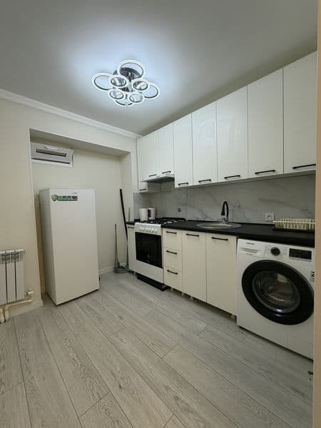 Сдаю одна комнатная квартира <br />
С хорошим ремонтом и со  — фото 4