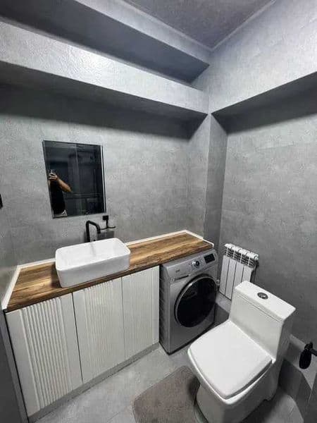 Район: Яккасарайский<br />
Адрес: ЦУМ<br />
<br />
• Комнат: — фото 5