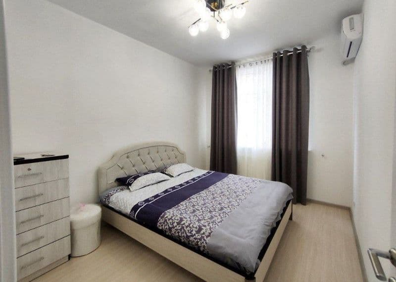 Район: яшнабод <br />
Ориентир:  махтумкули , голден хаус <b