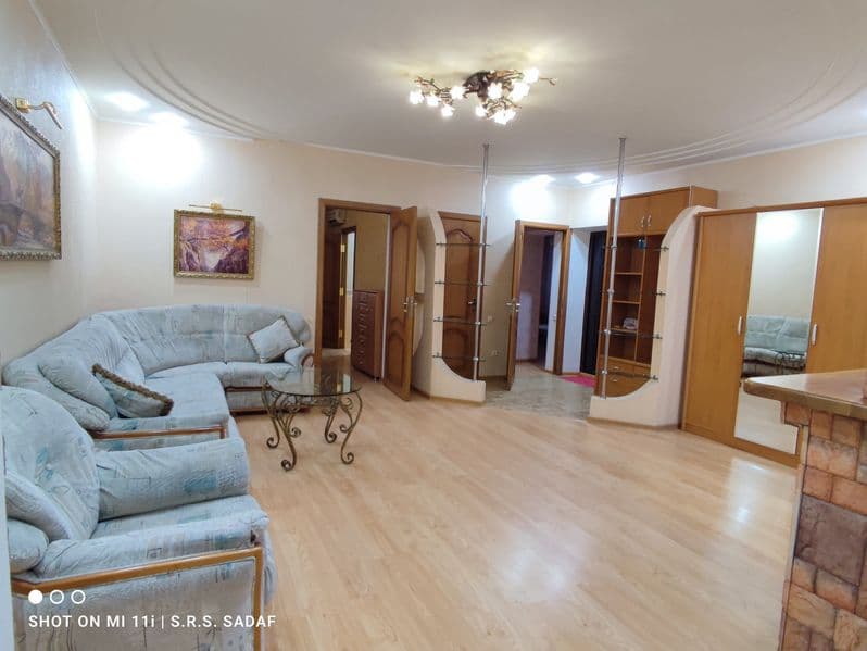 3 комнатная в Центре 77 серия, 75м². <br />
Парк Бабура Цвет — фото 3