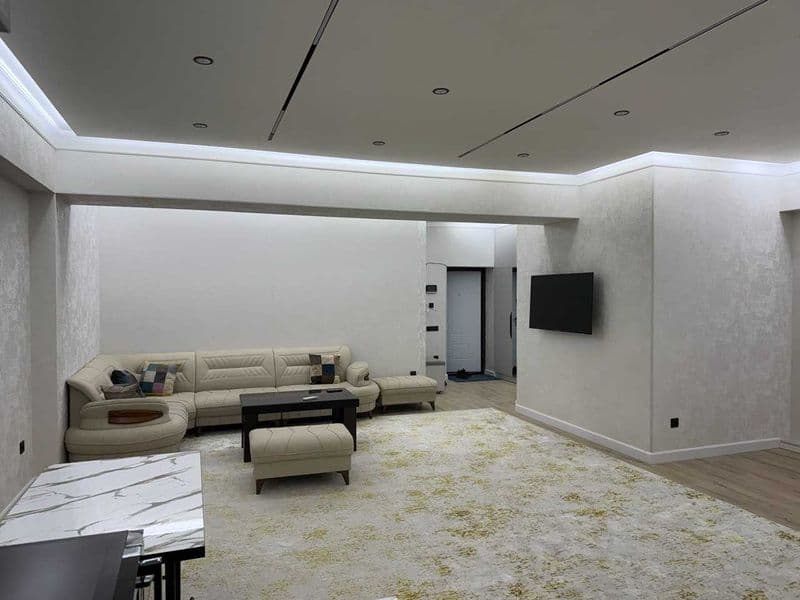 Район ; Яккасарайский<br />
Адрес : Аския базар<br />
<br /> — фото 2