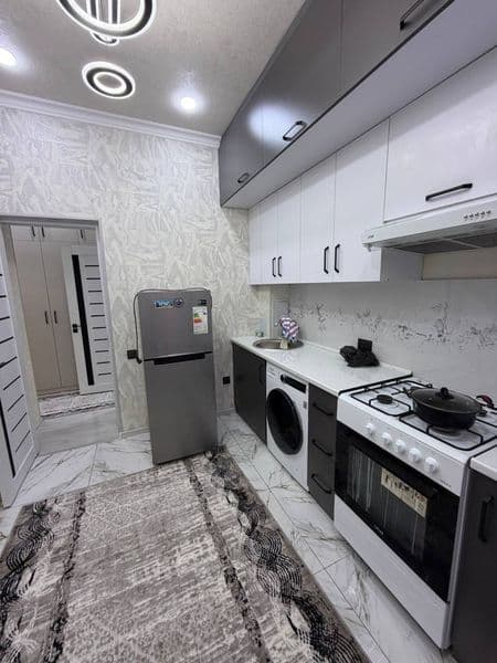 Уз бум новостройка 2/2/5 (Баку)  евро с мебелью с техникой.  — фото 4