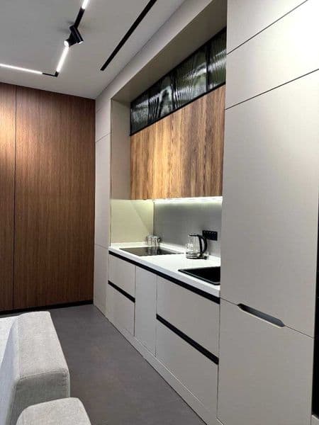 Район: Шайхонтохур<br />
Адрес: Nest One<br />
<br />
Комнат — фото 4