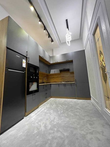 • Район: Мирза Улугбек<br />
• Адрес: Максим Горький<br />
• — фото 3