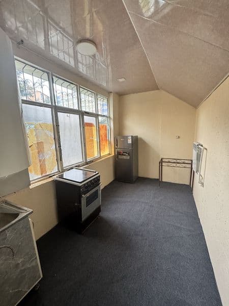 1/1/9 Кадышева базар !однокомнатная первый этаж!<br />
аренд — фото 4