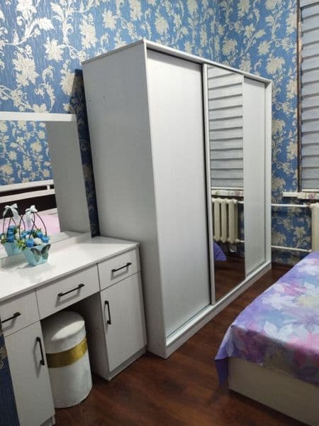 Адрес : Чиланзар 1/32<br />
Цена :650$ можно договариться