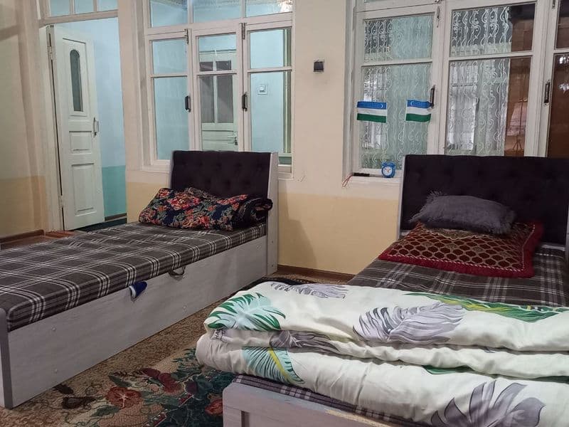 BEZ MAKLER<br />
Ayol va qizlar uchun oilaga ham beriladi<br