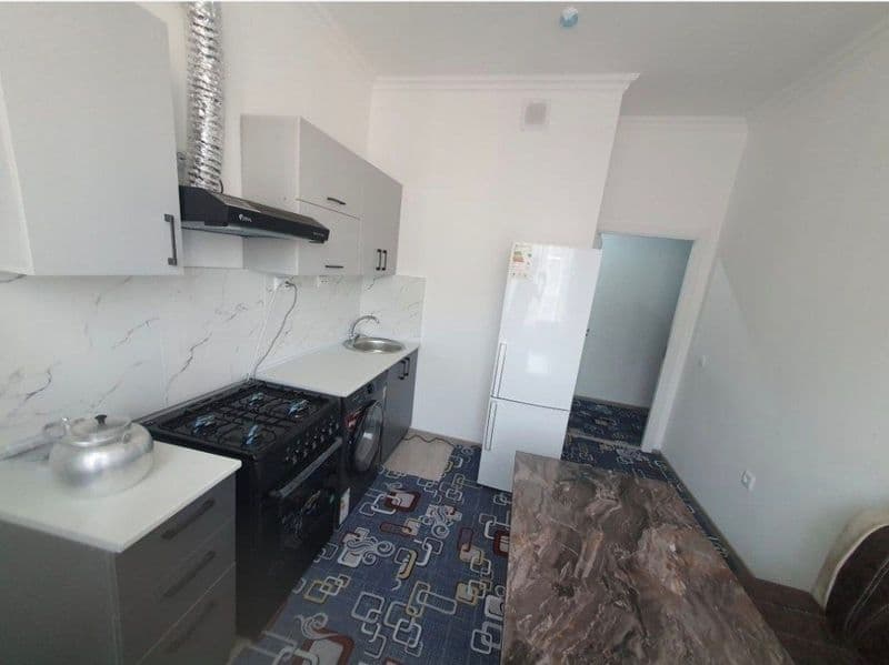 Chilonzor tumani Mirzo -Ulugʻbek metro yaqin joyda 1 xona uy — фото 2