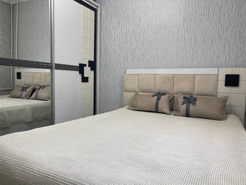 2 xonali shinam uy yaxshi insonlarga topshiriladi uyda xamma