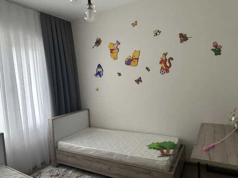 Сдаётся шикарная 3-комнатная квартира в Новостройка <br />
< — фото 2