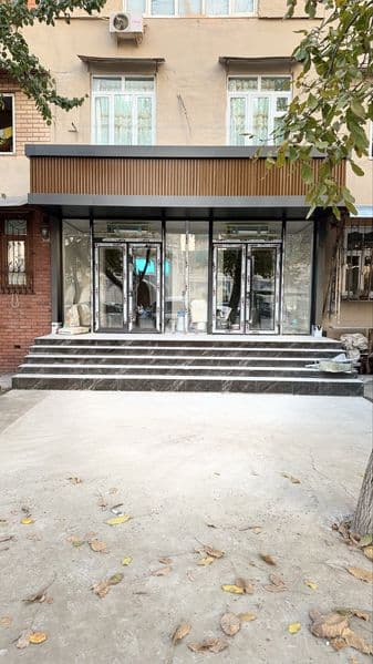 Ne jiloy qilingan orietir ilon ota masjidini roparasi parkov