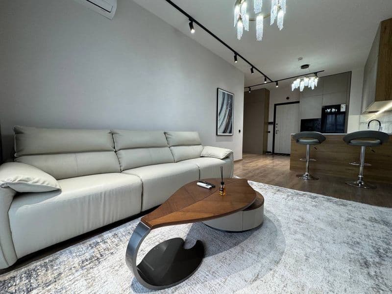 Элитный апартамент<br />
Район: Шайхантахур <br />
2/5/8<br 