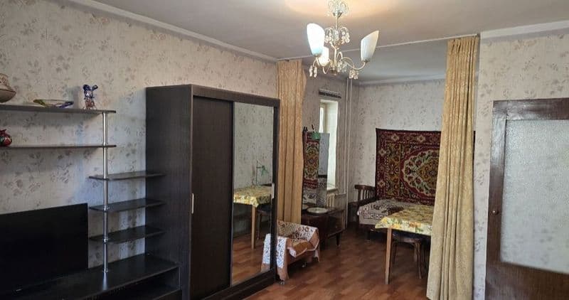 1/2/4 Феруза <br />
Ориентир 205 Школа<br />
Площадь 40м²<br — фото 2