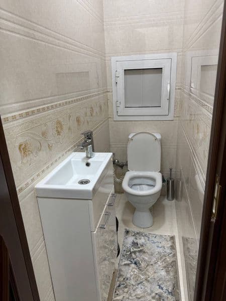 Yunusobod 18 kvartl <br />
Qizlaga 100 $<br />
<br />
93 448 — фото 4