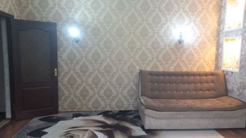 Сдаётся 1/1/4 ул. Бабур. Корзинка (аэропорт). <br />
В кварт — фото 2