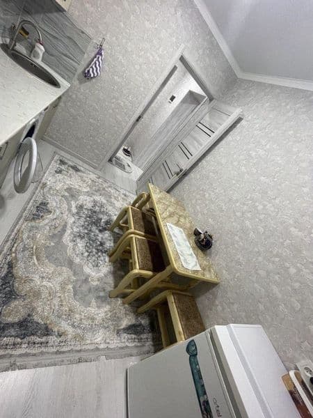 Yakkasaroy tumanida, Oybek metrosi yonida 2 xona. shinam va  — фото 3