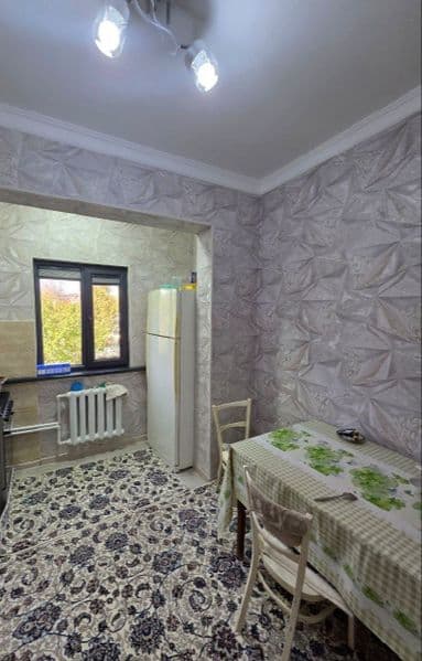 Universam bozori oldida, Yunusobod metroga 5minutlik yōl.<br — фото 3