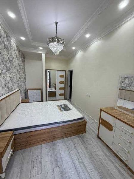 Сдается квартира для семейных<br />
<br />
• Район: Алмазар<