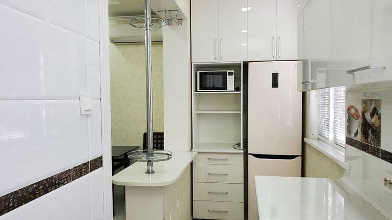 Сдается с отличным ремонтом 2 ком на 2 этаже 4 этажного пане — фото 2