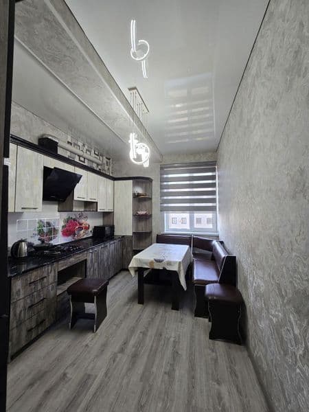 Kimlarga: Oila va talabalarga <br />
Xonasi: 2   3/7<br />
U — фото 3