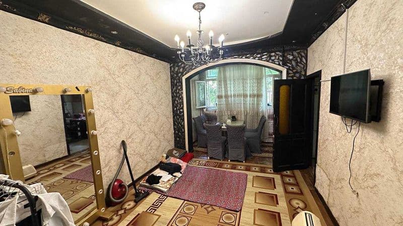 Акуратный бола оламиз бир киши керак расмдаги хонага, студен