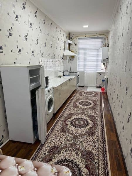 Kvartira Shota Rustaveli ko‘chasida joylashgan, qulay hududd — фото 2