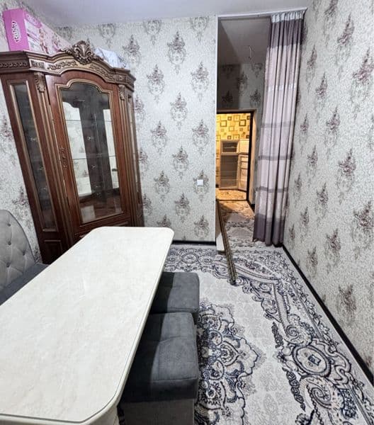 Корасув-6, 1-этаж, 2-комнатная квартира, сдается в аренду.<b