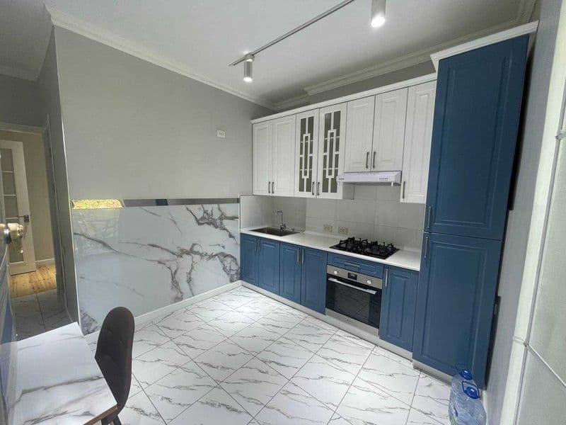 Сдаётся квартира на ул Лабзак<br />
Город - Ташкент<br />
Ор