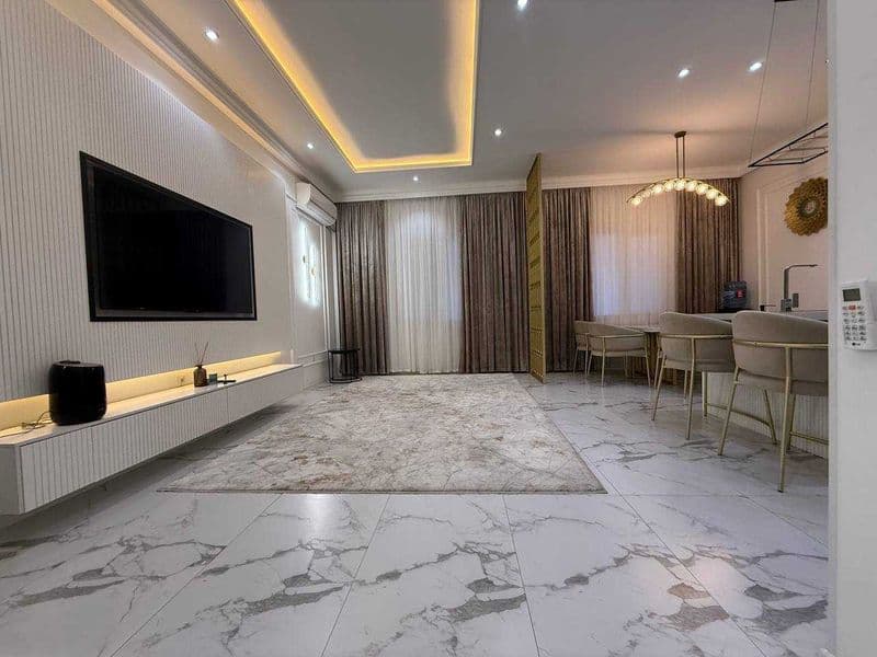 Район: Шайхантахурский<br />
Адрес: ул. Навои<br />
Ориентир