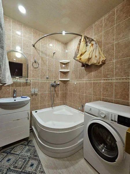 Срочно сдается квартира на художниках <br />
Все как есть ни — фото 3