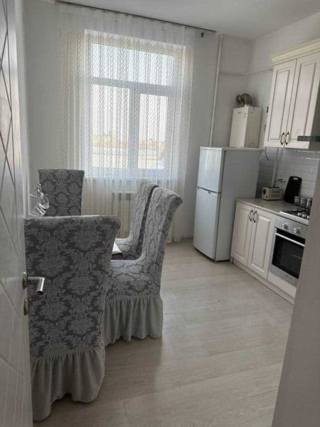 Только молодым семьям без детей. Без животных — фото 2