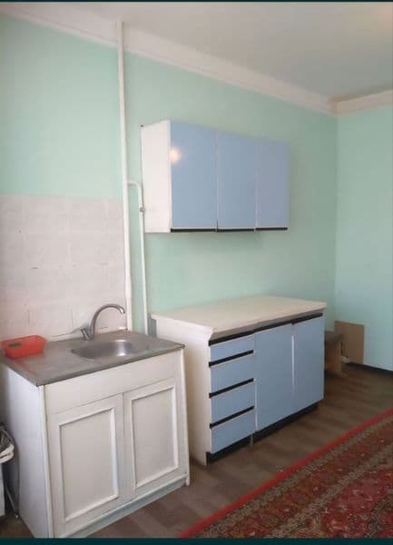 Сдаётся 2 комнатная квартира на массиве Мавлоно Риезий <br /