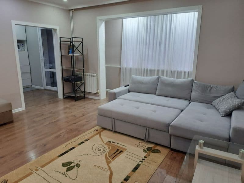 Сдается в Мирабадский районе в аренду 2-х комнатная квартира