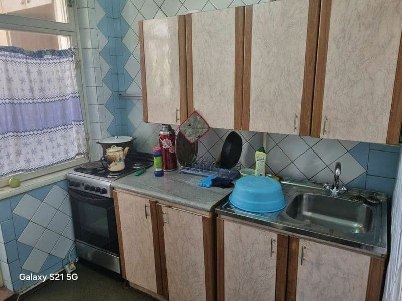 Беруний метро  якин Чимбой   Напротив Фархона Макро  Тошми б