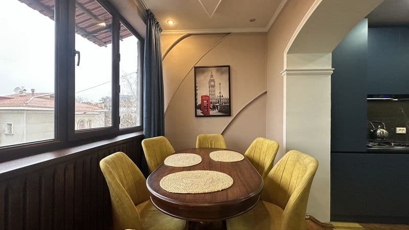 Аренда 3х комнатной квартиры 100 кв.м.<br />
На Садыка Азимо