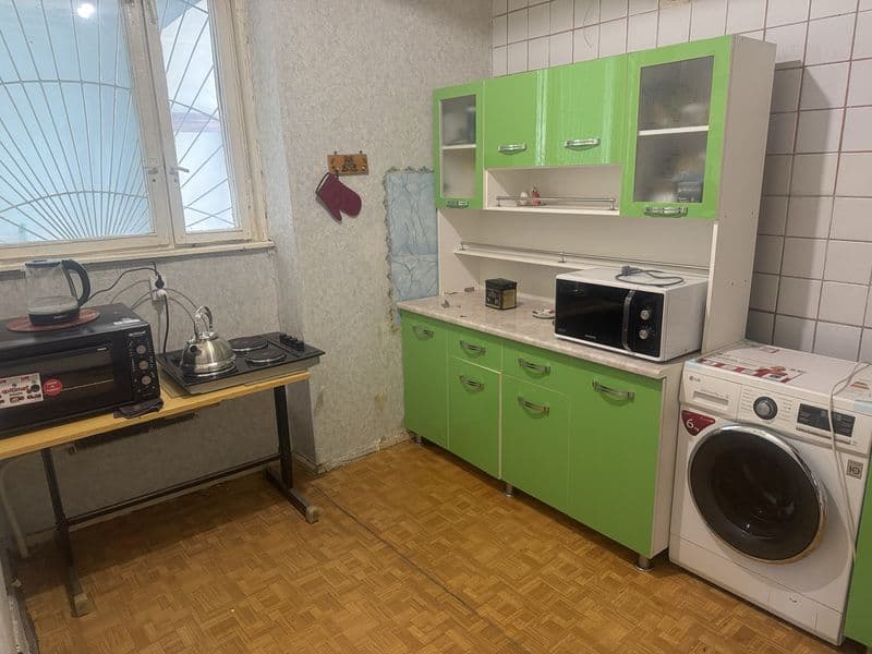 Студент кизларимизни хонадошликка ижарага таклиф киламиз. Пе