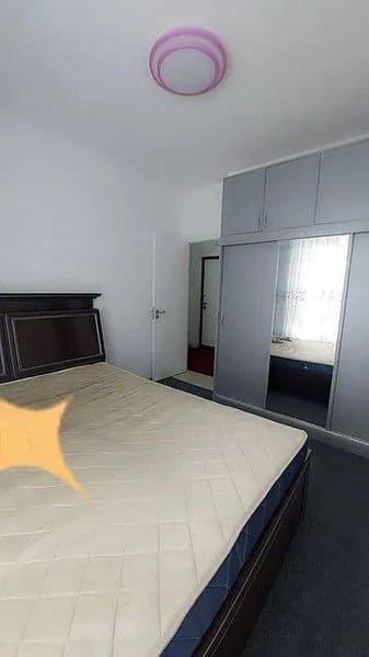 2/2/5/ 350$<br />
Yashnobod tumani aviasozlarda 2 xonali Kva