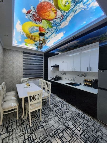 Сдаётся аккуратная комната рядом с базаром Чорсу. Рядом метр