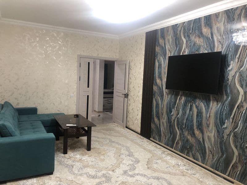 Коратош янги навастрой чакар уйларидан 3 хонали уй арендага 