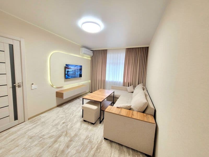 Сдается новая только после ремонта однокомнатная квартира на