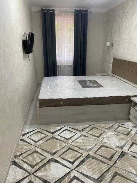 Yunusobod (yoki Shahriston) metrosi yonida joylashgan 2 xona