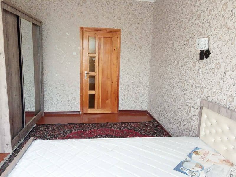 Oilaga <br />
YUNUSOBOD, Universam Krugdan O’tganda, Sezam K