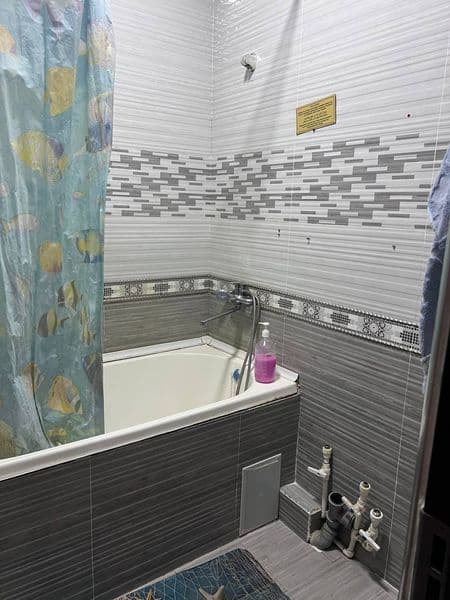 Chilonzor 20 kavartal arendaga kvartira beriladi.<br />
Makl — фото 4