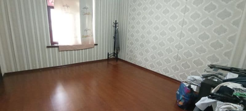 Bollarga kvartira 2 xona bir xonasi beriladi (sheriklikka). 