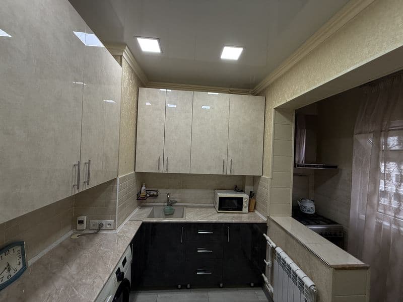 Сдаётся УЮТНАЯ 1-комнатная квартира, переделанная в 2х комна — фото 2