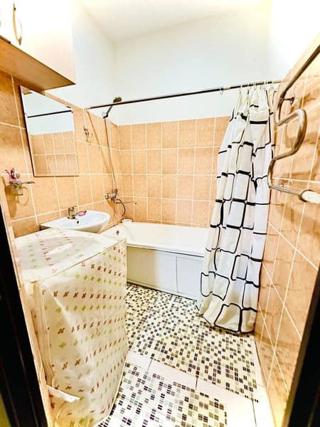 Сдаю в аренду 2х Комнатную квартиру на районе Янги Хаёт со в — фото 2